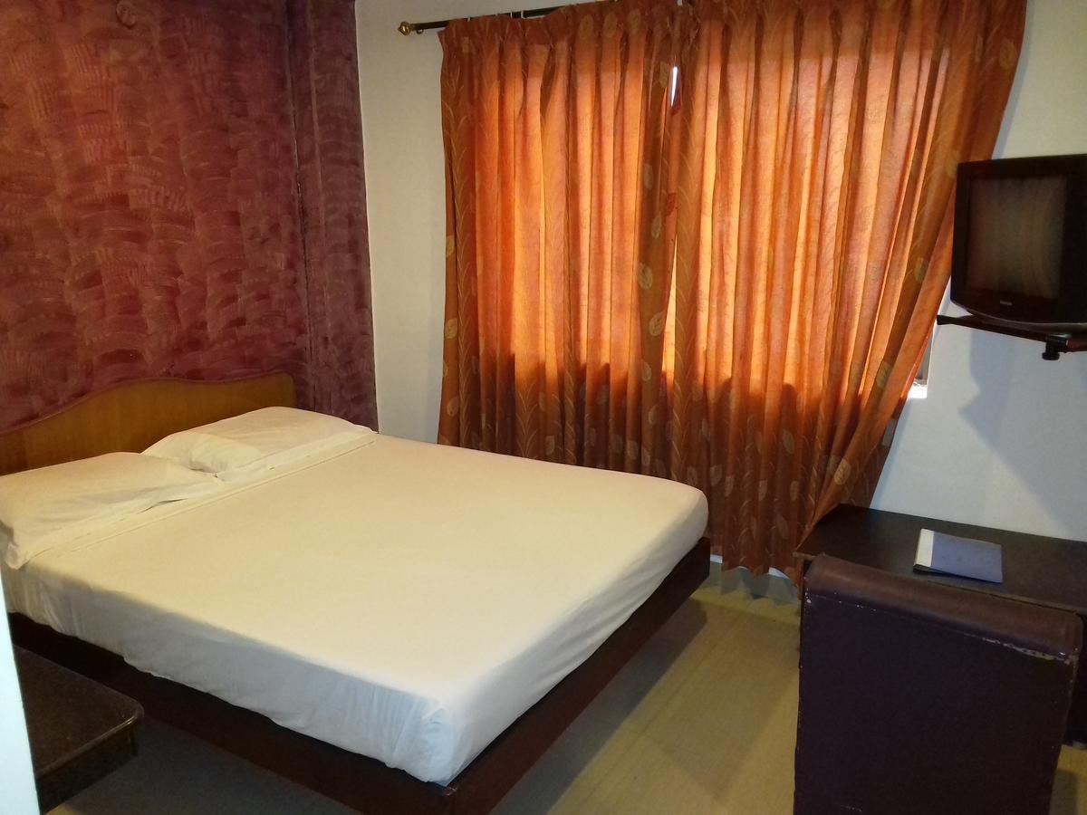 Sri Srinivasar Residency Hotel Vellore Exterior foto