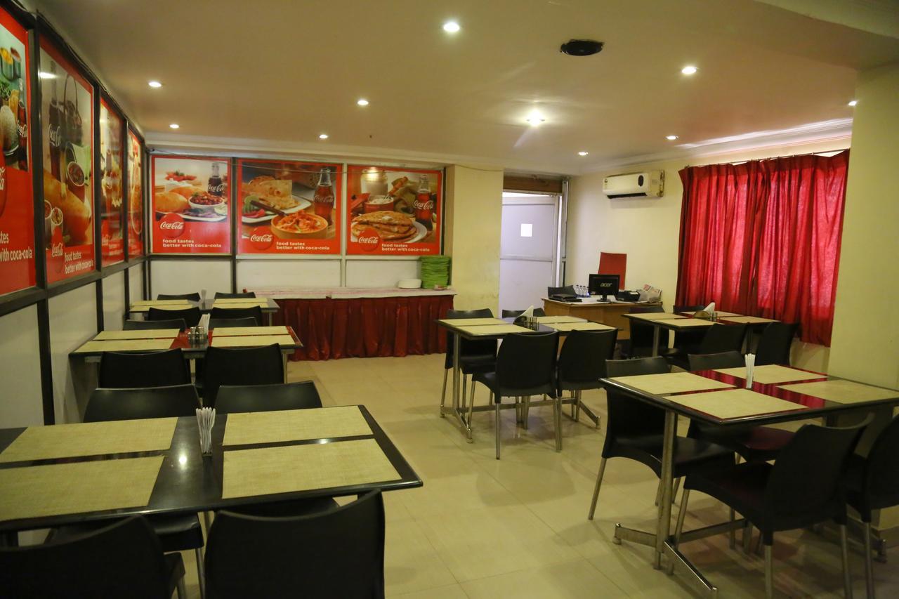 Sri Srinivasar Residency Hotel Vellore Exterior foto